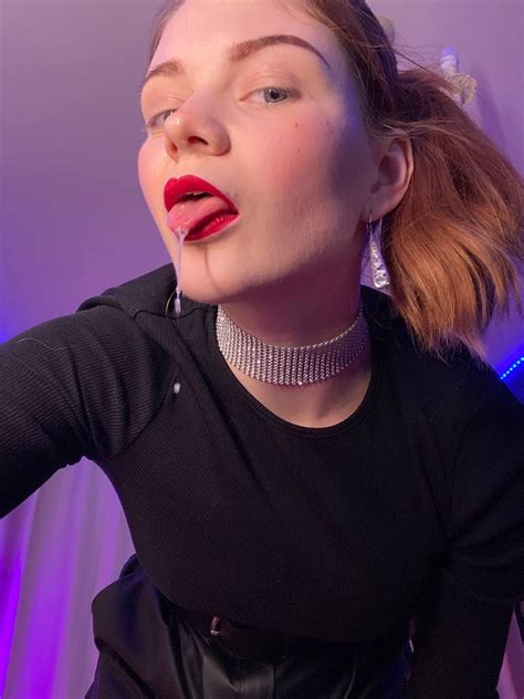 meganworld : r/spitfetish .